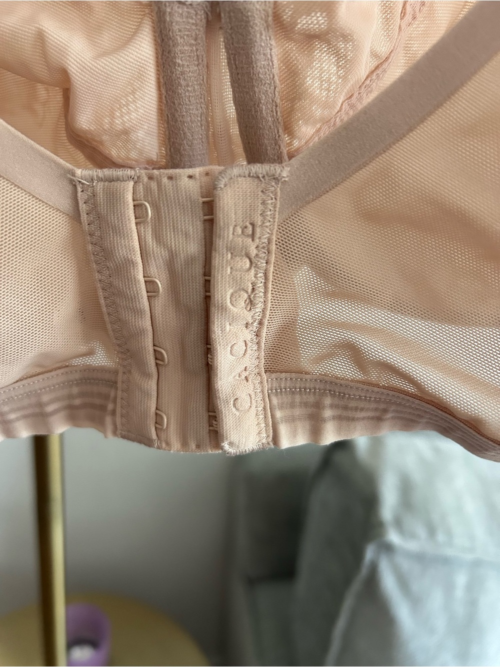 Cacique 42DDD Bra Modern Lace Covered Full Coverage Beige Floral - Picture 8 of 9